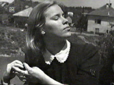 Julia Varady als Jugendliche
